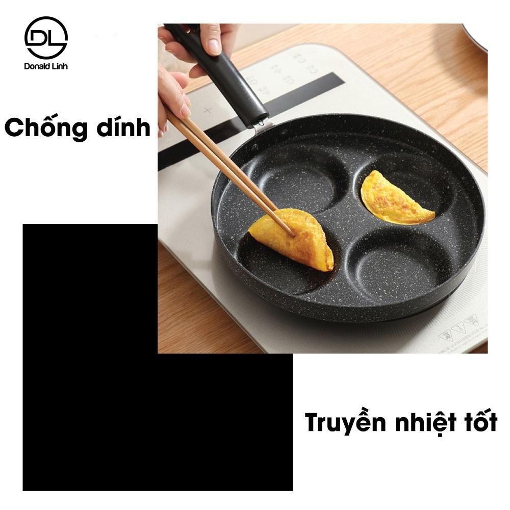 Chảo chiên trứng ốp la thiết kế 4 ngăn với tay cầm bằng gỗ tiện dụng