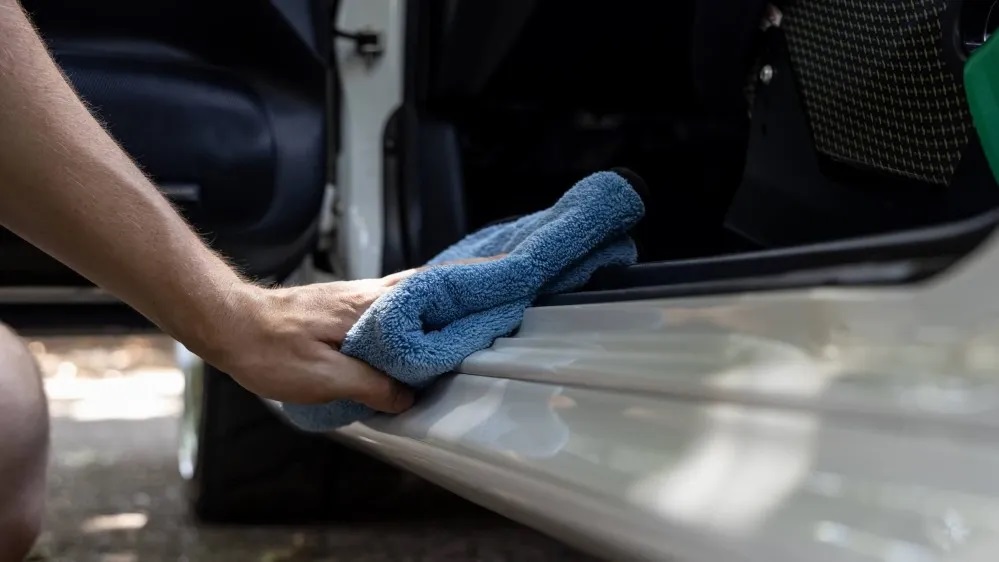 Khăn mềm lau các chất sáp và cặn chất đánh bóng - ULTRA PLUSH MICROFIBER CLOTH AUTO FINESSE