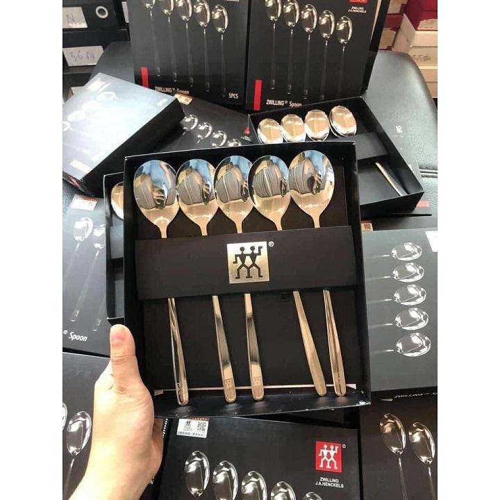 SET 5 THÌA INOX CÓ HỘP ĐỰNG ĐI KÈM SANG TRỌNG