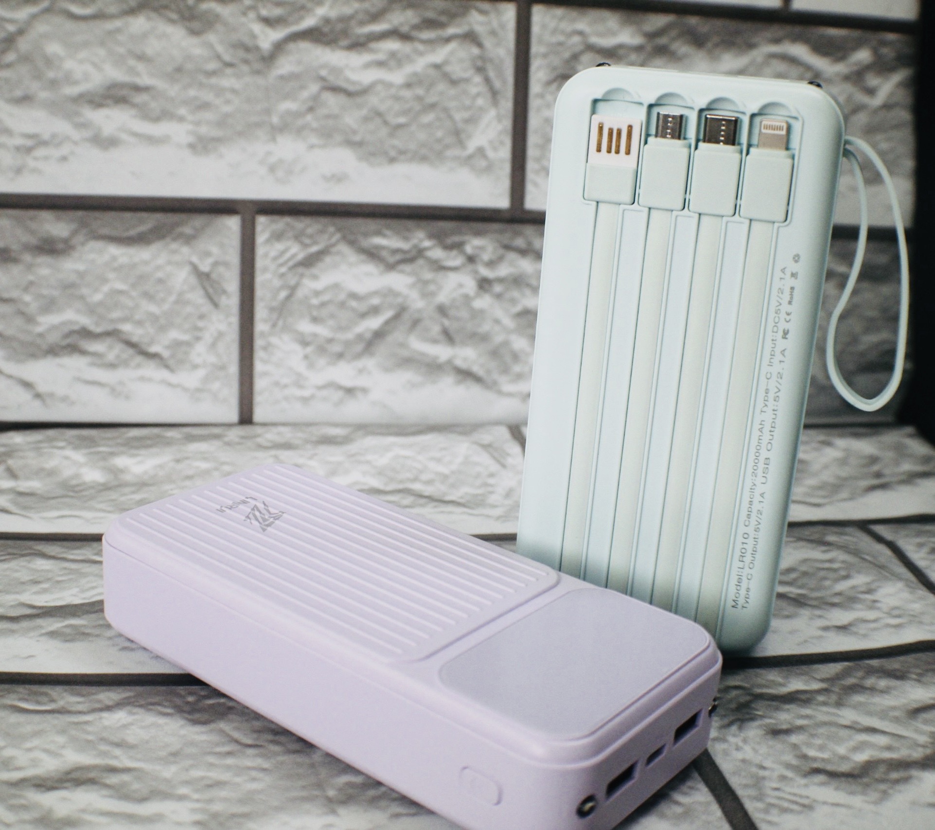Pin Sạc Dự Phòng 20000mAh Linrui LR010 Kèm Sẵn Cáp Đa Năng, Cổng Ra Type C - Hàng Chính Hãng