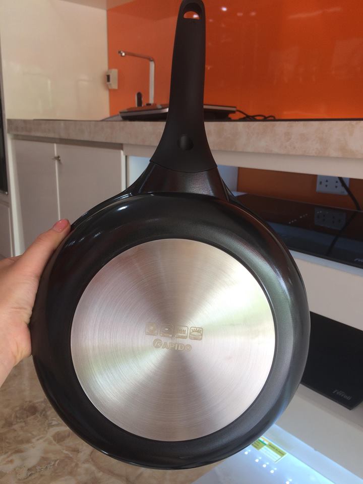 CHẢO TỪ MEN ĐỨC RAPIDO 28cm đáy phẳng - Hàng chính hãng