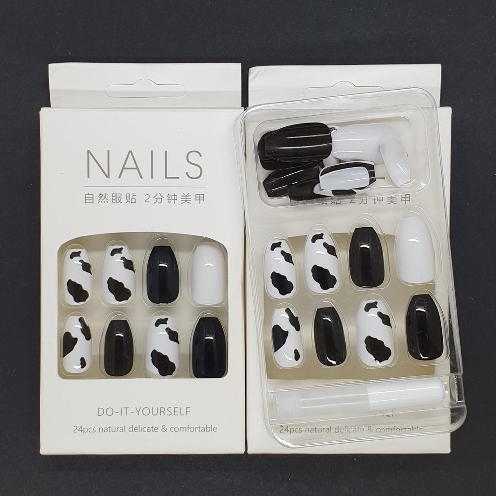 Bộ 24 móng tay giả bò sữa dễ thương SẴN KEO DÁN