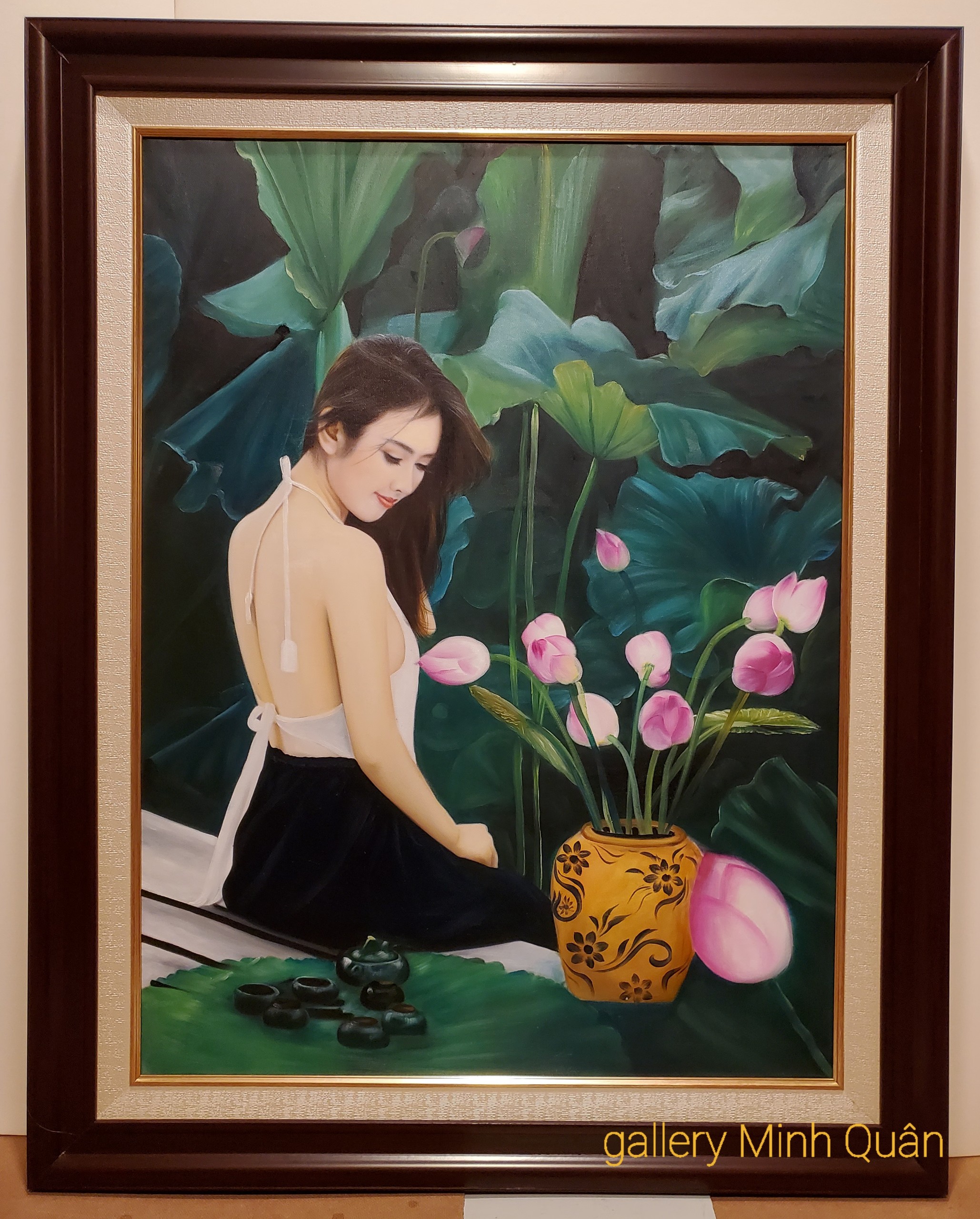 Tranh vẽ sơn dầu nghệ thuật &quot; Thiếu nữ bên bình hoa sen&quot;