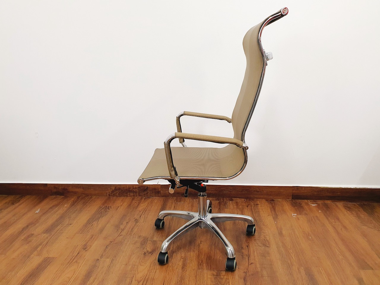 Ghế làm việc lưới đầu cong êm ái MN-G812A