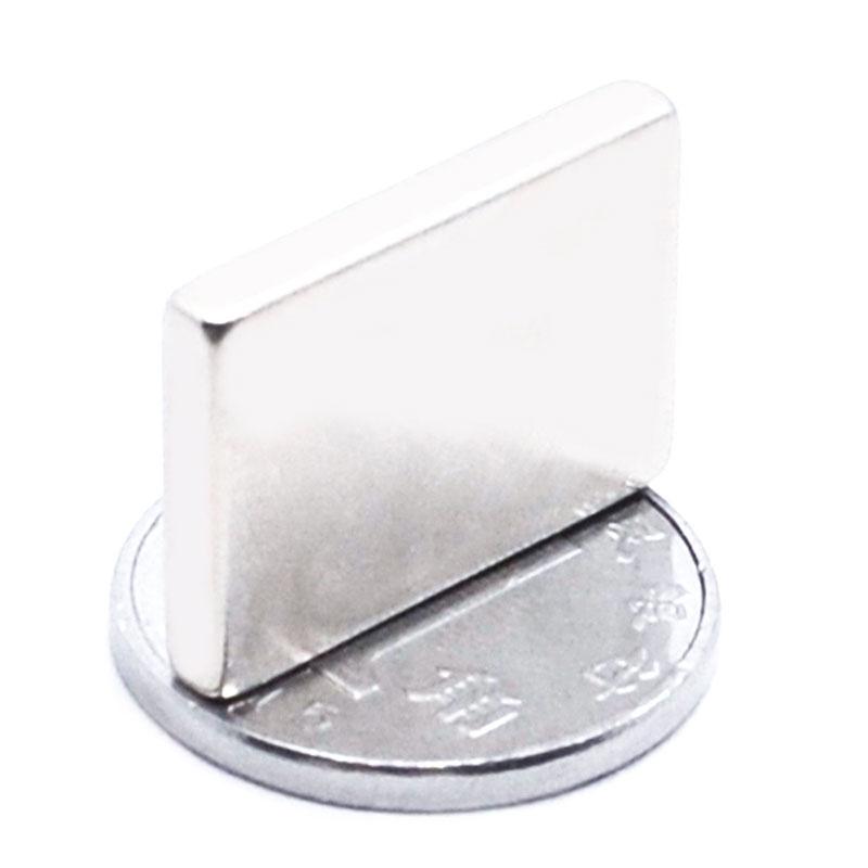 Nam châm kích thước 20x15x3mm set 10 viên, nam châm đất hiếm siêu hít