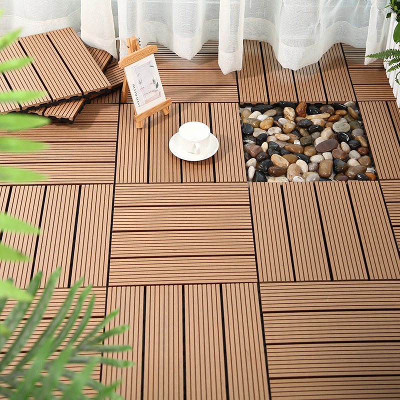 Vỉ Nhựa Lót Sàn Nhà Tắm Sân Thượng Sân Vườn 4 Nan Màu Nâu Đỏ Bảo Hành 10 Năm