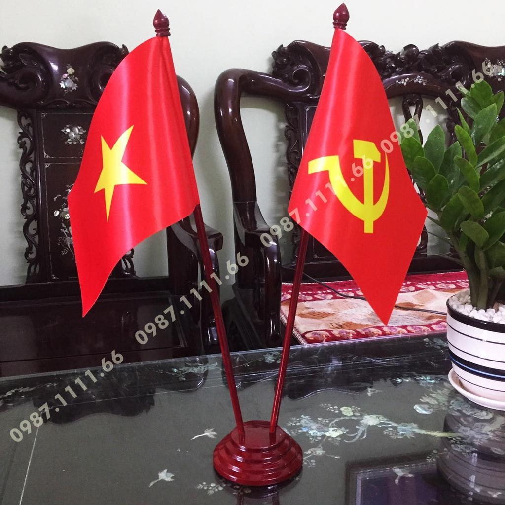 Cờ Để Bàn Đế gỗ Cắm 2 cờ Việt Nam - Đảng