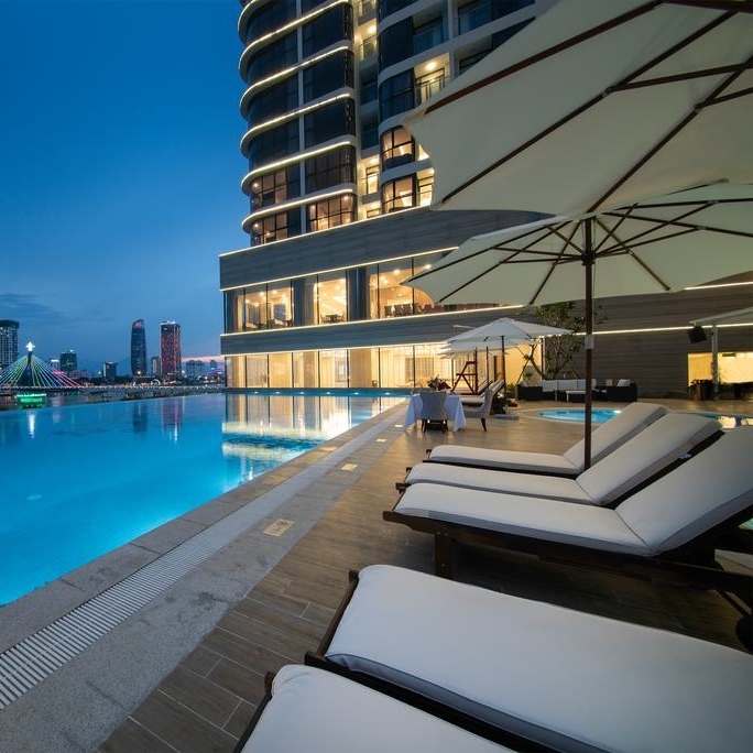 Meliá Vinpearl Condotel Riverfront 5* Đà Nẵng - Buffet Sáng, Hồ Bơi, Ngay Trung Tâm, Sát Sông Hàn, Thuận Tiện Tham Quan