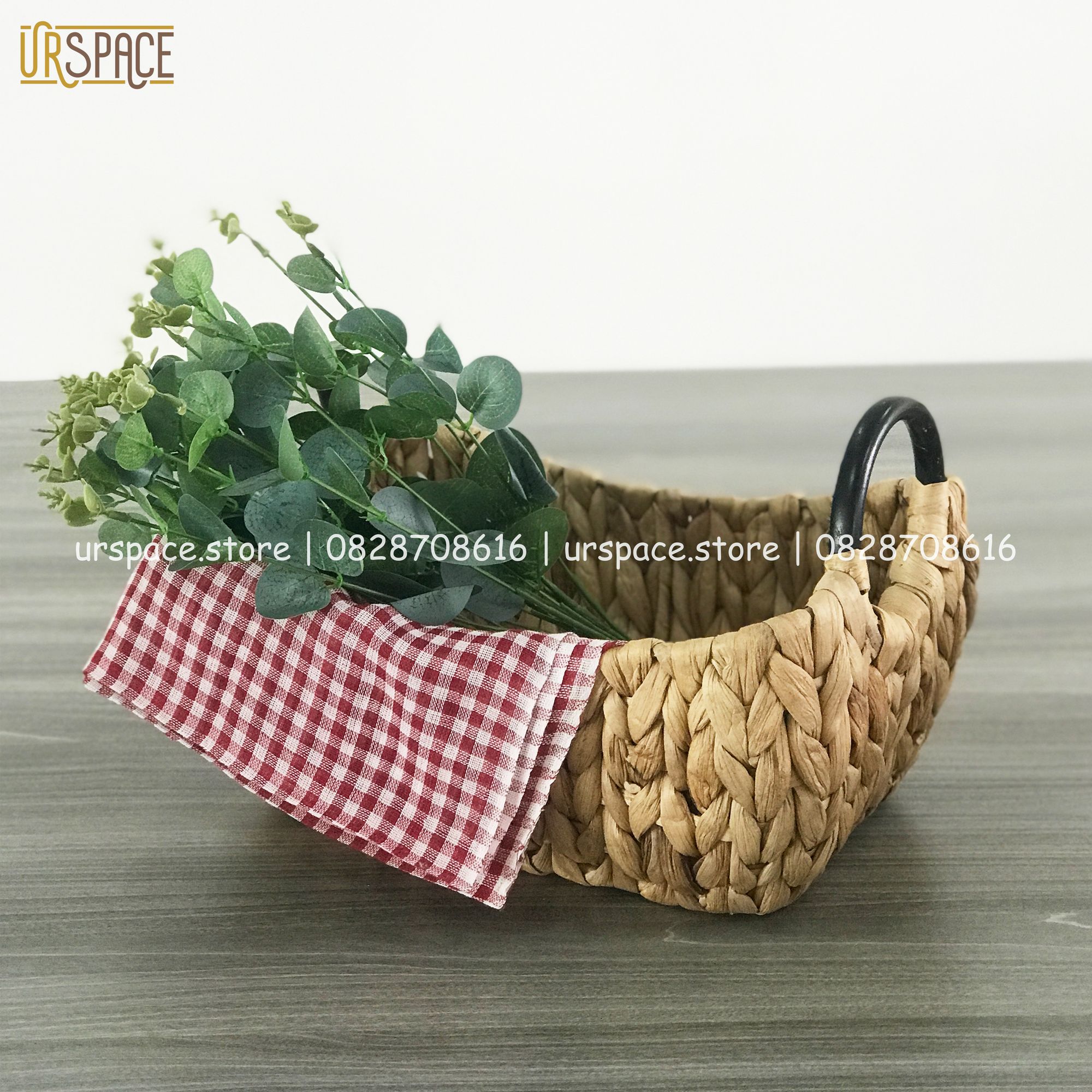 Giỏ lục bình (cói) đựng đồ đa năng trang trí hình thuyền có quai cầm/ Hand woven water hyacinth basket with metal handle