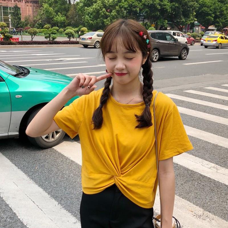 Áo thun nữ cổ tròn màu trơn