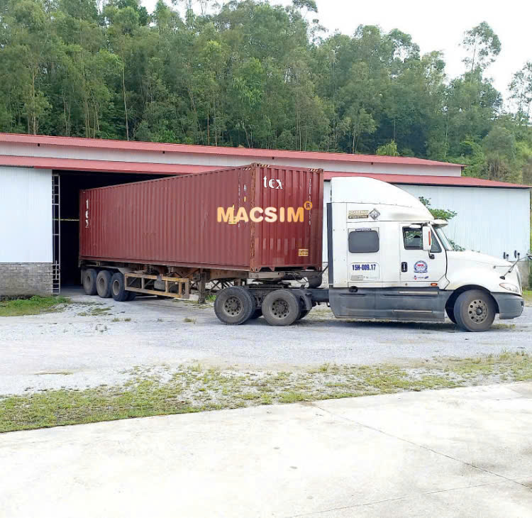 Thảm sd3 lót cốp Vinfast VF3 Nhãn hiệu Macsim chất liệu nhựa TPE cao cấp màu đen