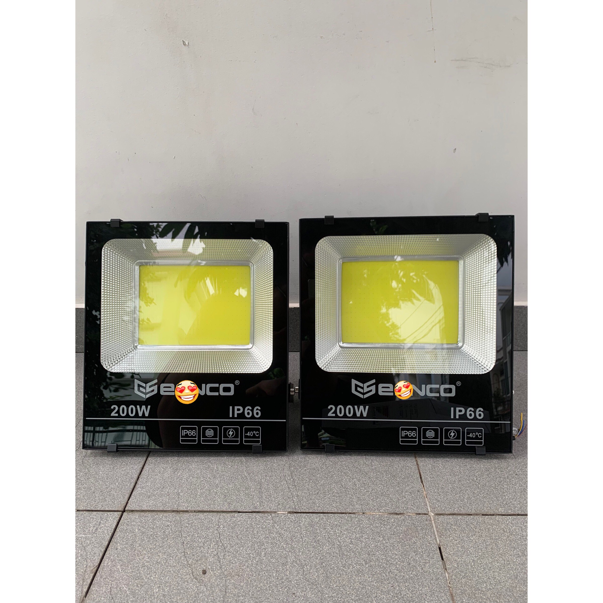 Combo 1 thùng 5 đèn pha led 200W chuẩn watt vỏ dày cao cấp chuyên công trình ngoài trời chống nước IP66