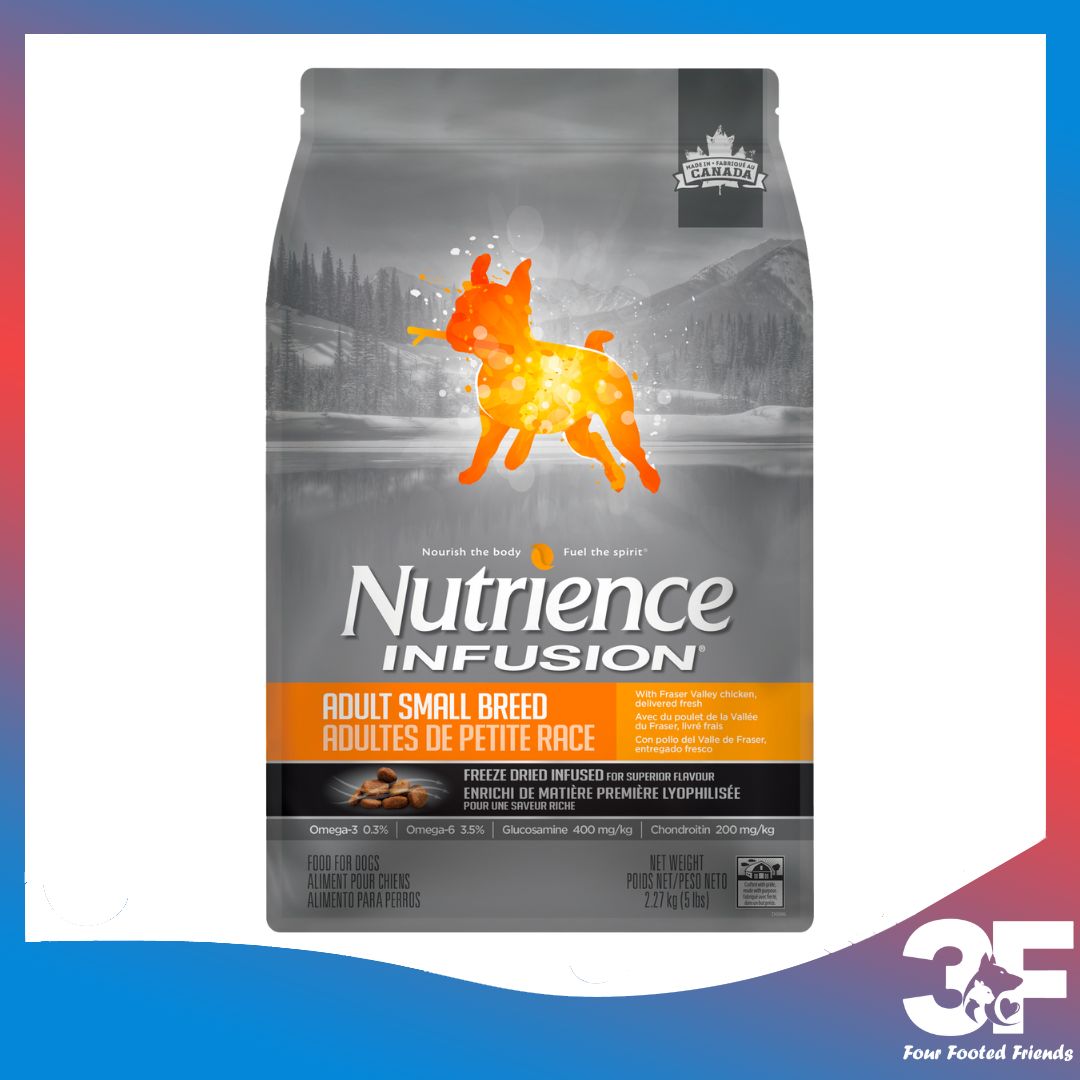 Thức Ăn Hạt Khô Nutrience Infusion Dành Cho Chó Trưởng Thành Kích Thước Nhỏ Vị Thịt Gà Và Rau Củ Quả