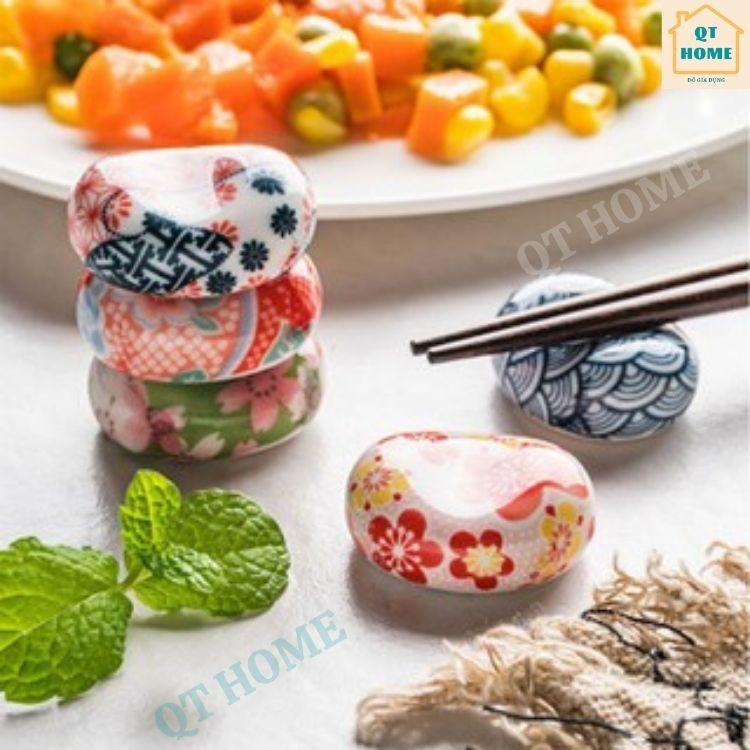 Gác Đũa, Kê Đũa Gốm Sứ Kiểu Nhật