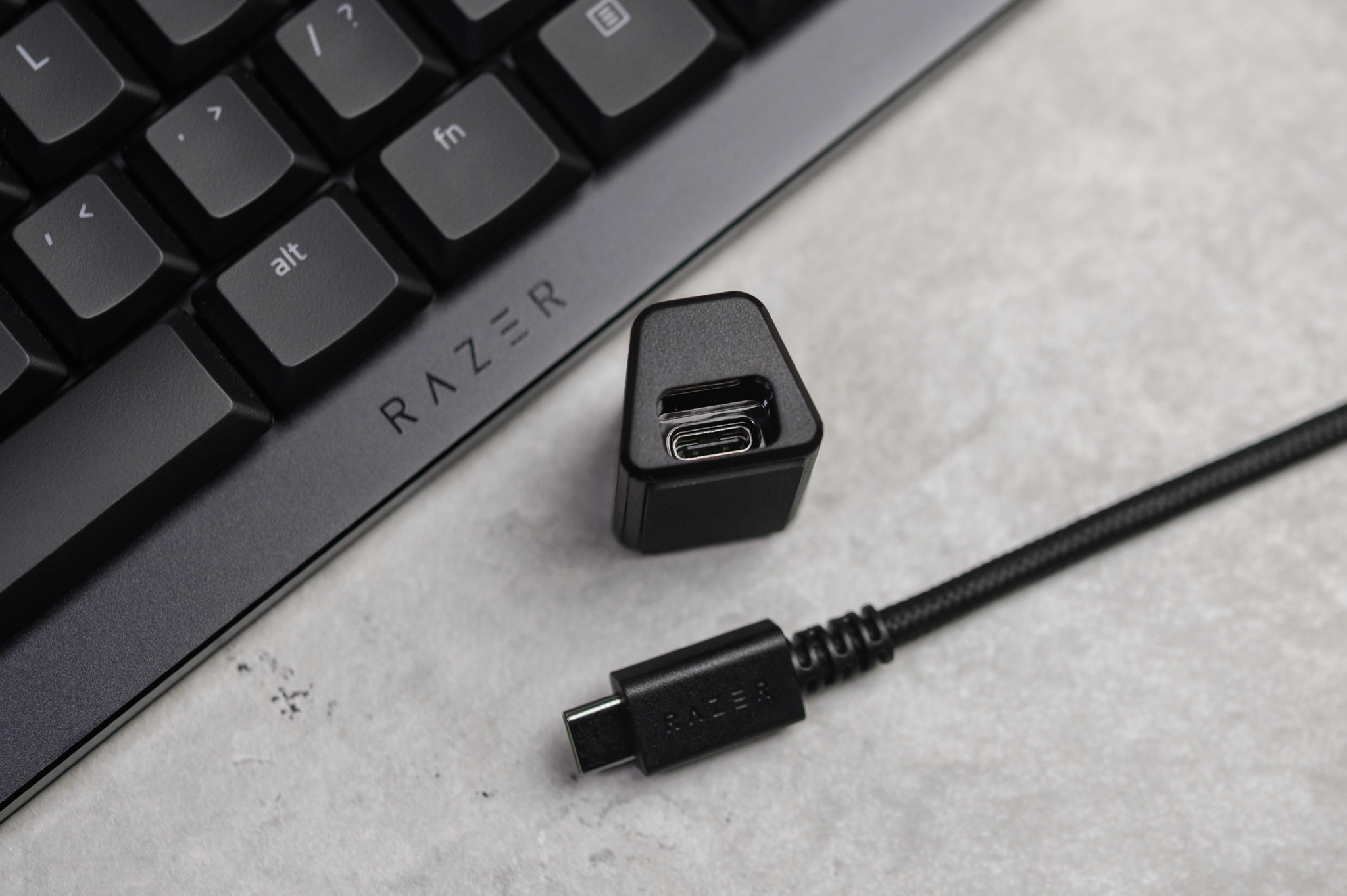 Bàn phím Gaming không dây Razer DeathStalker V2 Pro Low Profile Optical - Hàng chính hãng