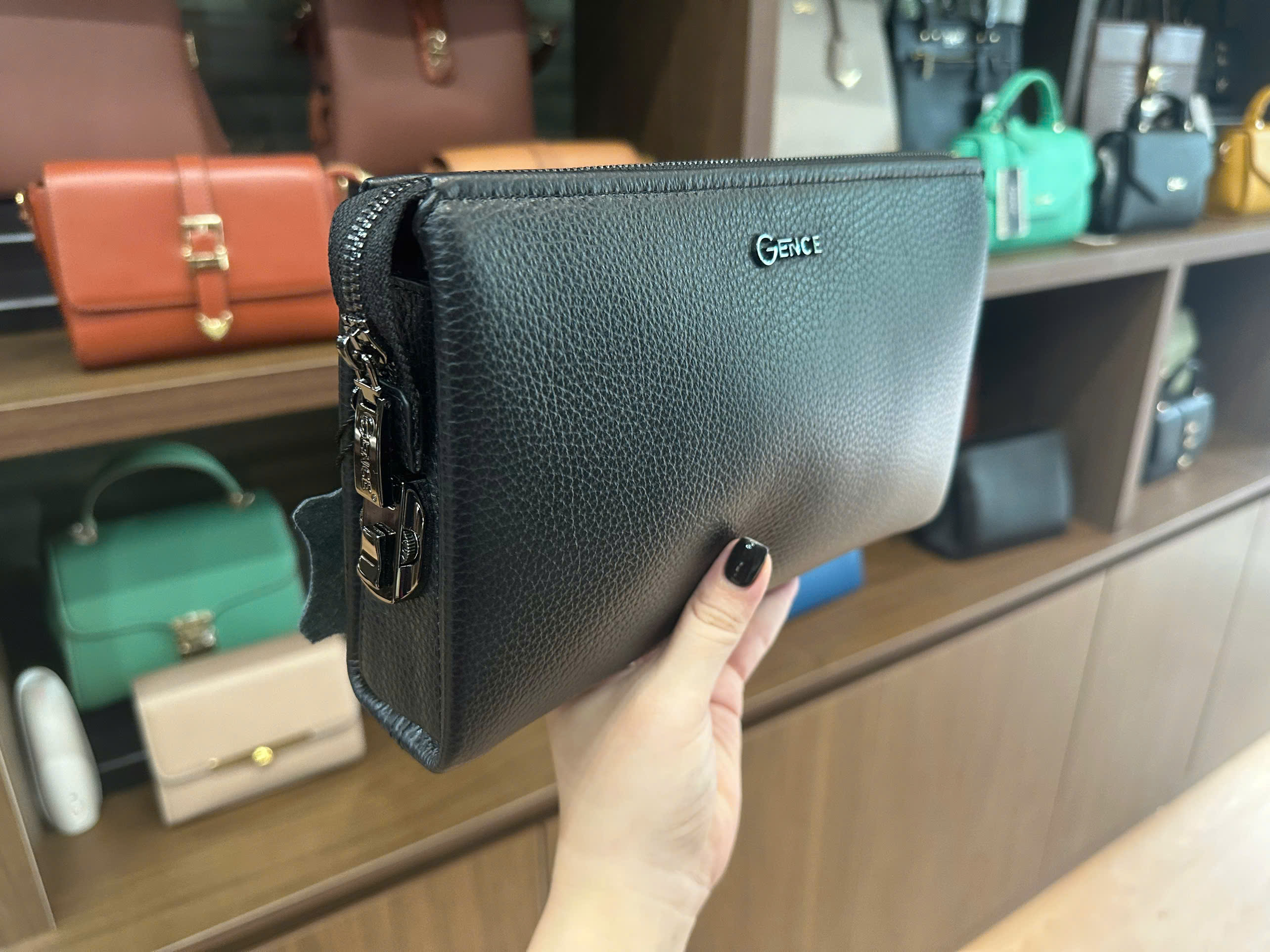 Ví Cầm Tay Clutch Nam Chính Hãng GENCE RB06 Da Bò Khóa Vân Tay Cao Cấp Màu Đen