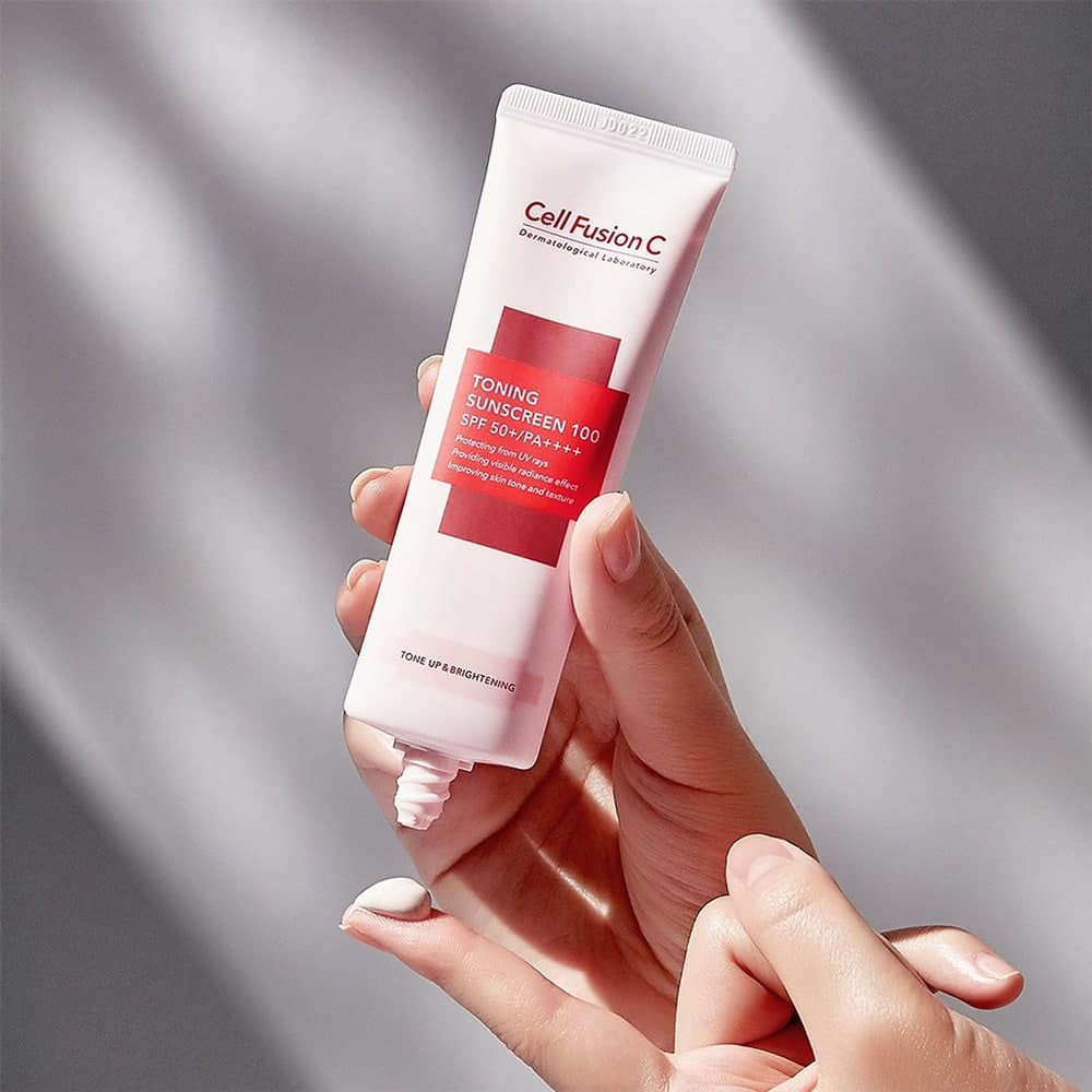 Bộ đôi kem chống nắng Cell Fusion C Toning Sunscreen 100 SPF50+/ PA ++++ Nâng Tông Sáng Hồng