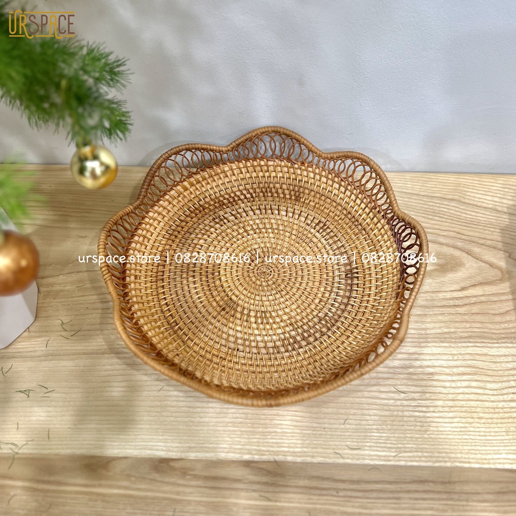 Khay Mây Tre Hình Tròn Đựng Bánh Kẹo, Hoa Quả Tiện Lợi Ur Space/ Round rattan tray for for dessert snacks bread fruits - Bộ 2 S &amp; L