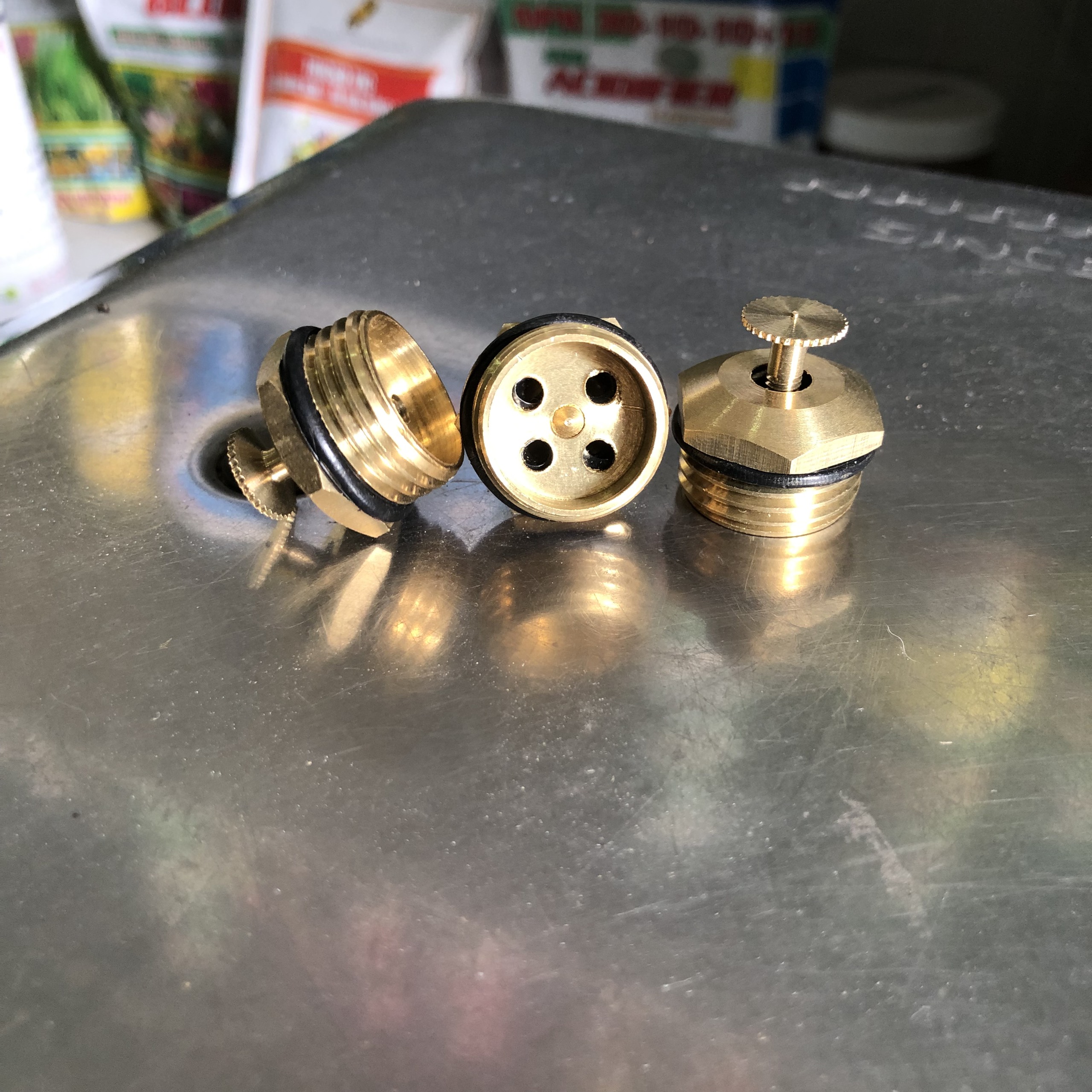 Béc Tưới Phun Mưa, Điều Chỉnh Lưu Lượng Đồng-Ren Ngoài 21mm