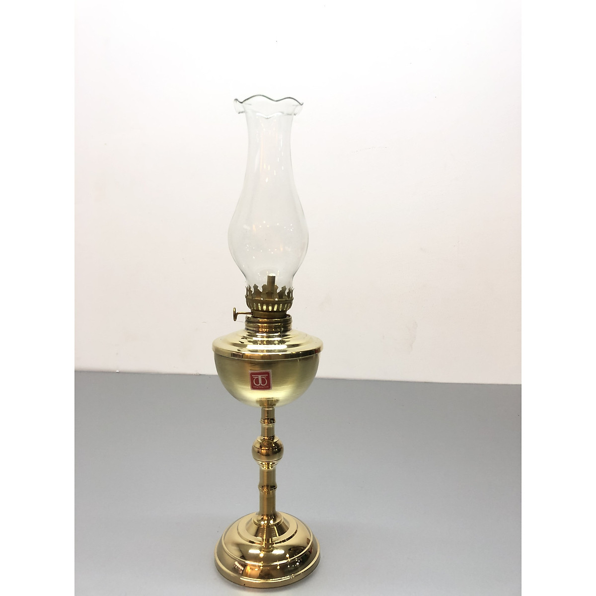 Đèn Thờ Đốt dầu bằng đồng vàng bóng - TL211