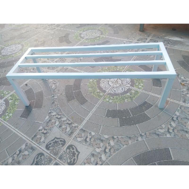 Kệ thép kê chậu cây ban công sân thượng. Dài 70cm. Rộng 25cm. Cao 20cm. 2 nan phụ. 4 chân. hộp thép 2x2cm