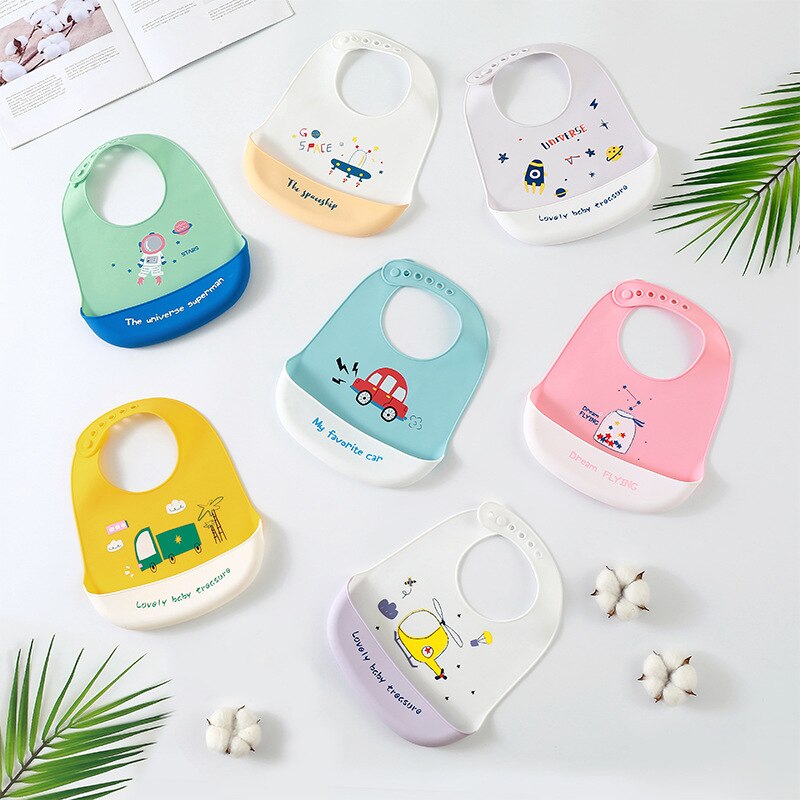 Yếm ăn dặm silicon có máng hứng KidAndMom cao cấp an toàn cho bé mềm và dày dặn chống bám bẩn