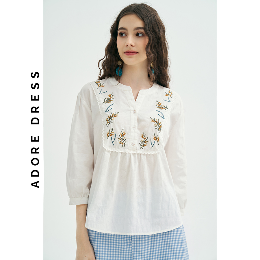 Áo sơ mi Tops casual style thô trơn trắng và xanh  thêu cầu ngực 311TO1120  ADORE DRESS