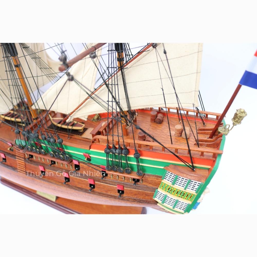 Mô Hình Thuyền Gỗ Phong Thủy Dạng Thuyền Cổ AMSTERDAM Chính Hãng Hàng Xuất Khẩu Chất Lượng Cao