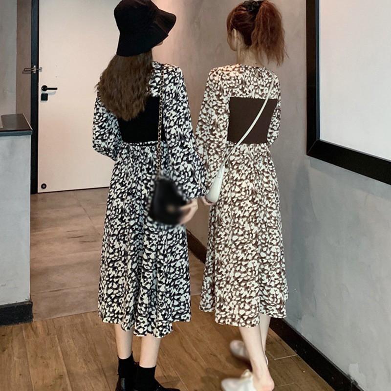 Đầm Tay Dài Hoạ Tiết Hoa Thiết Kế Cổ Tròn Thanh Lịch