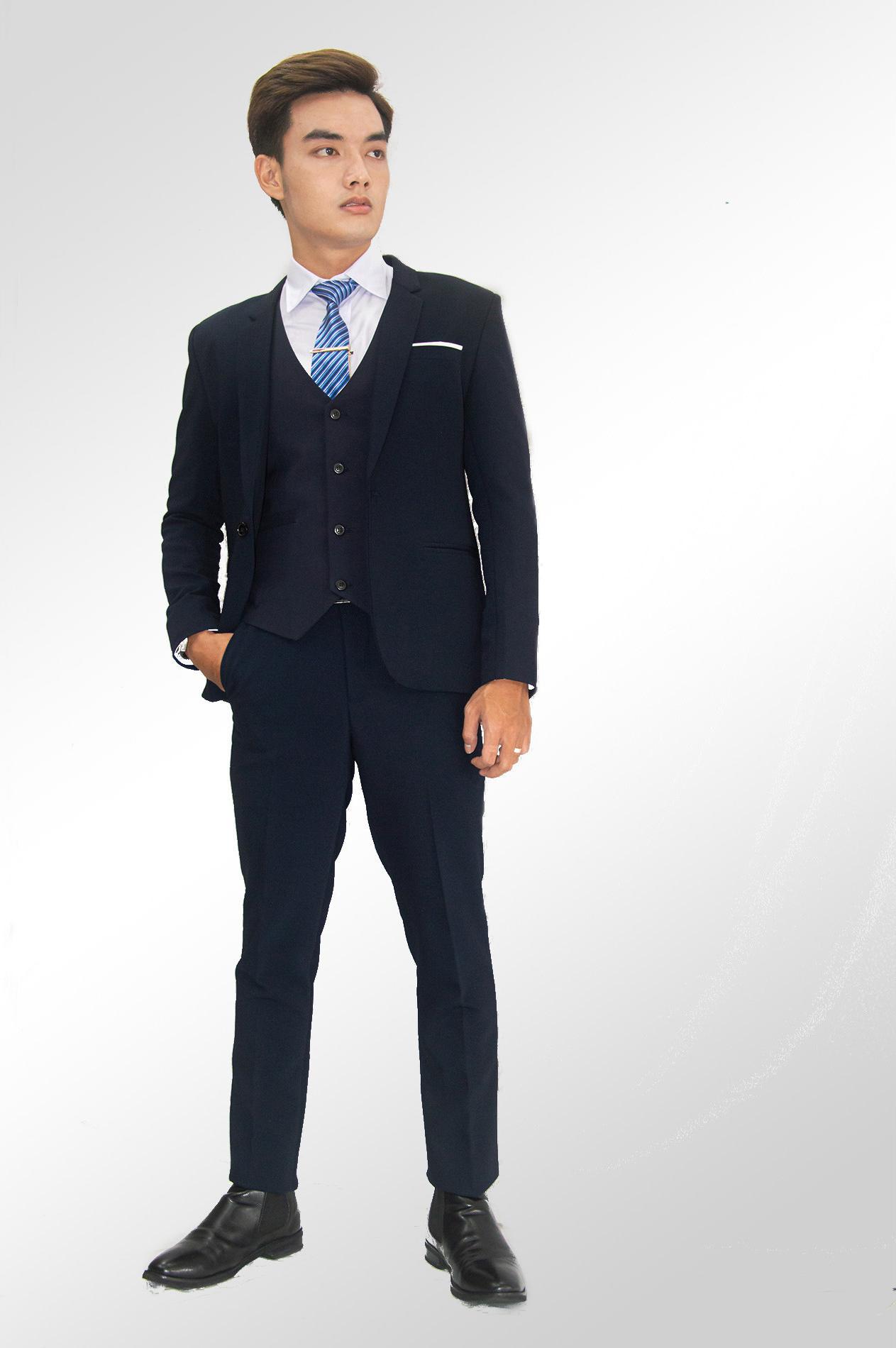 Bộ vest nam 1 nút và gile ôm body màu xanh đen chất liệu co dãn , thoáng mát tặng kèm combo phụ kiện