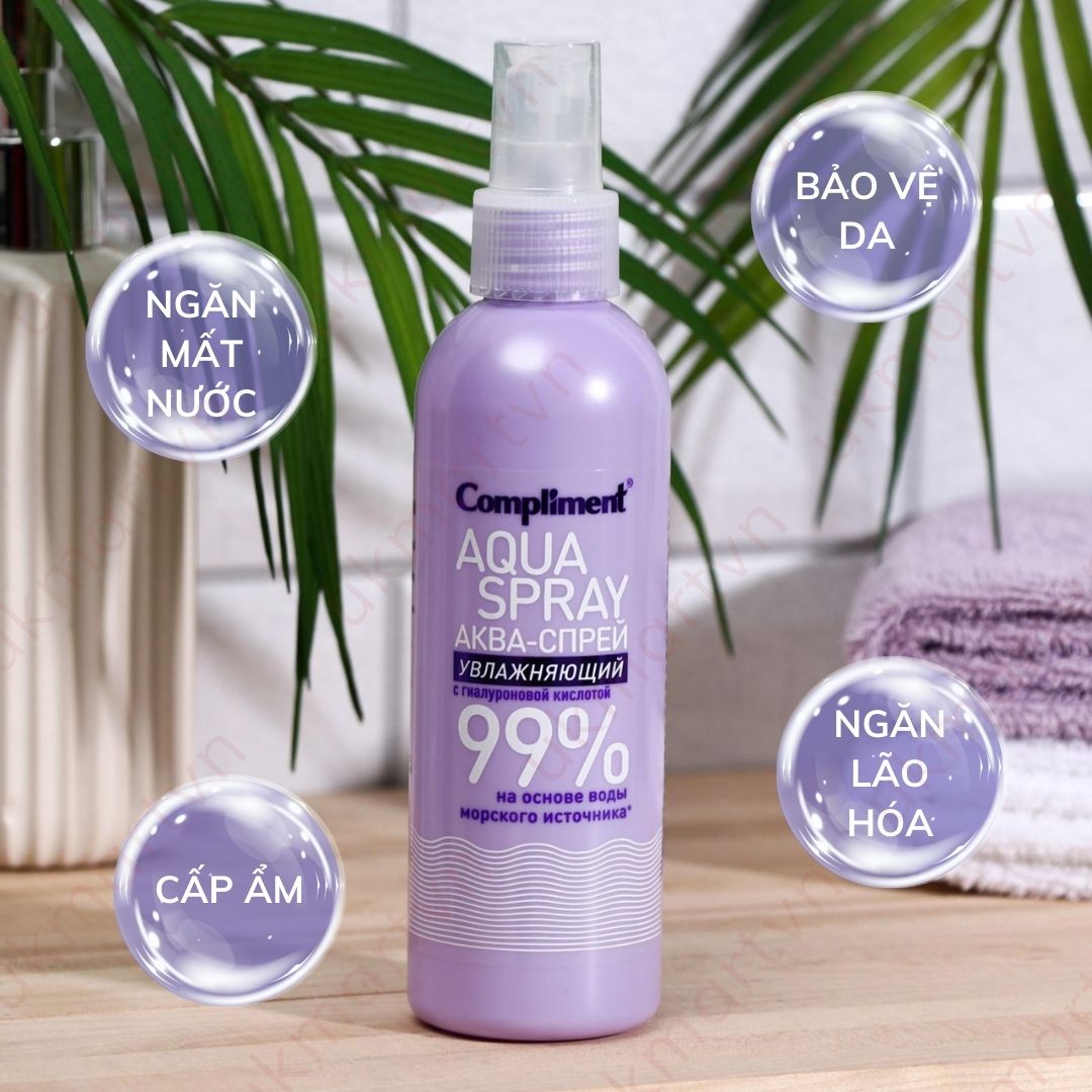 Xịt khoáng Compliment Aqua Spray 99% 200ml