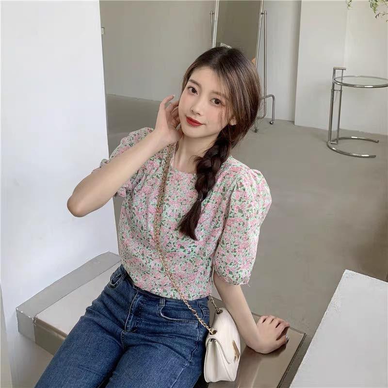 Áo hoa tay phồng nhẹ dáng chữ A