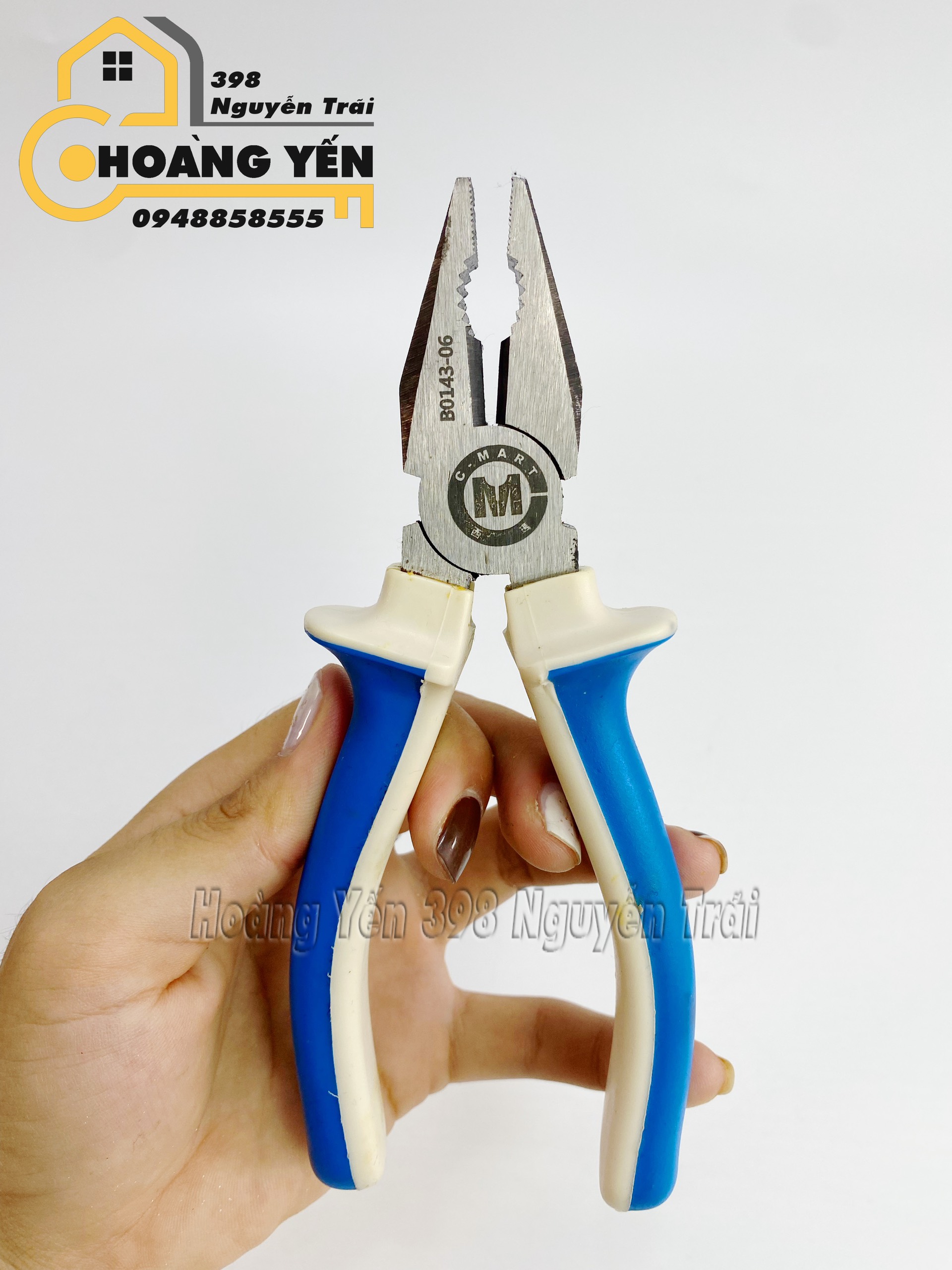 Bộ dụng cụ gia dụng 8 món Bộ dụng cụ sửa chữa 8 món tua vít cờ lê dao rọc giấy kìm bút thử điện thước dây C-Mart K0001