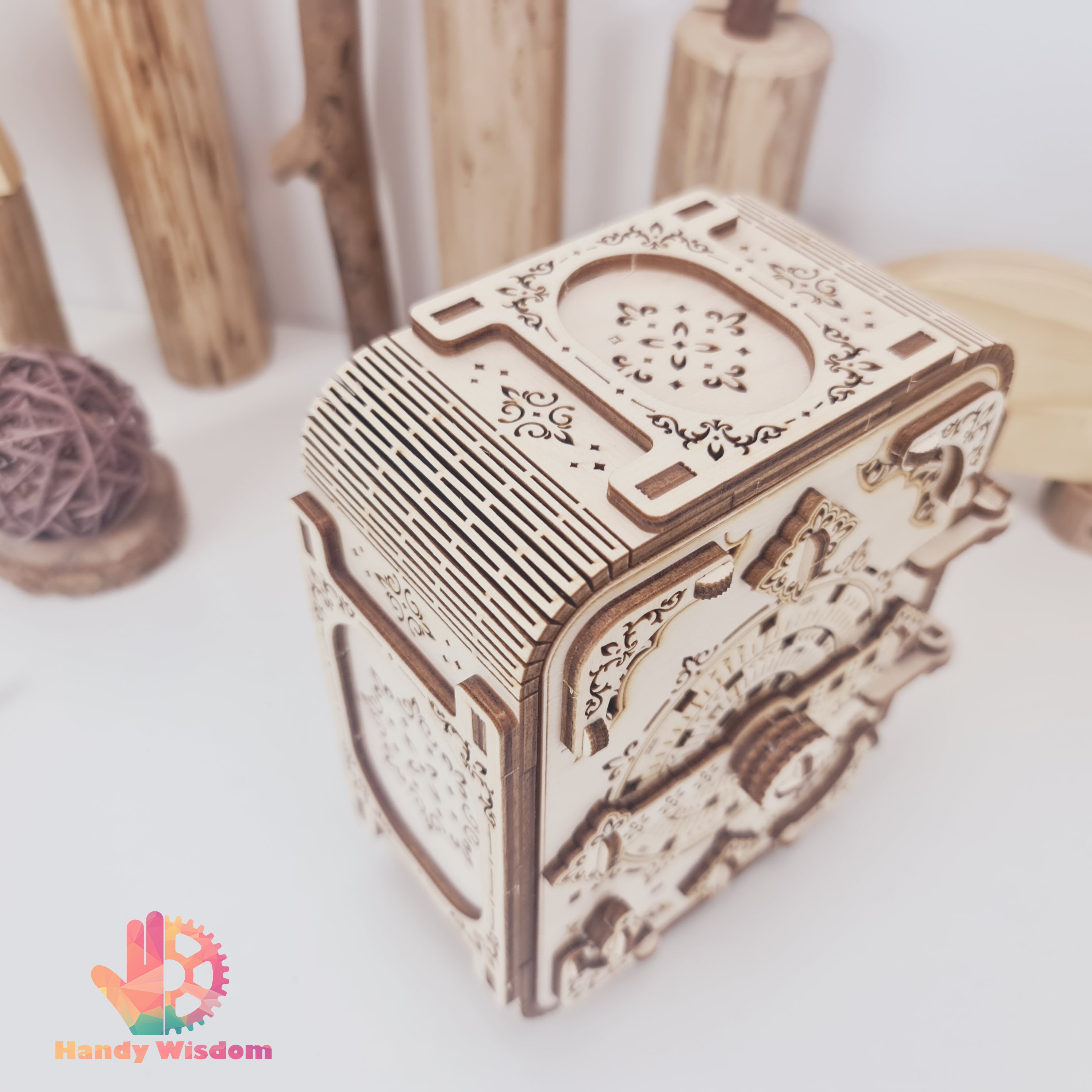 Mô hình gỗ chuyển động - Hộp nhạc bí mật - UGUTER Secret Treasure Box G612