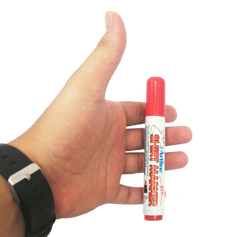 Bút Lông Vẽ Áo 2.0 mm - Artline EKT-2-RD - Màu Đỏ