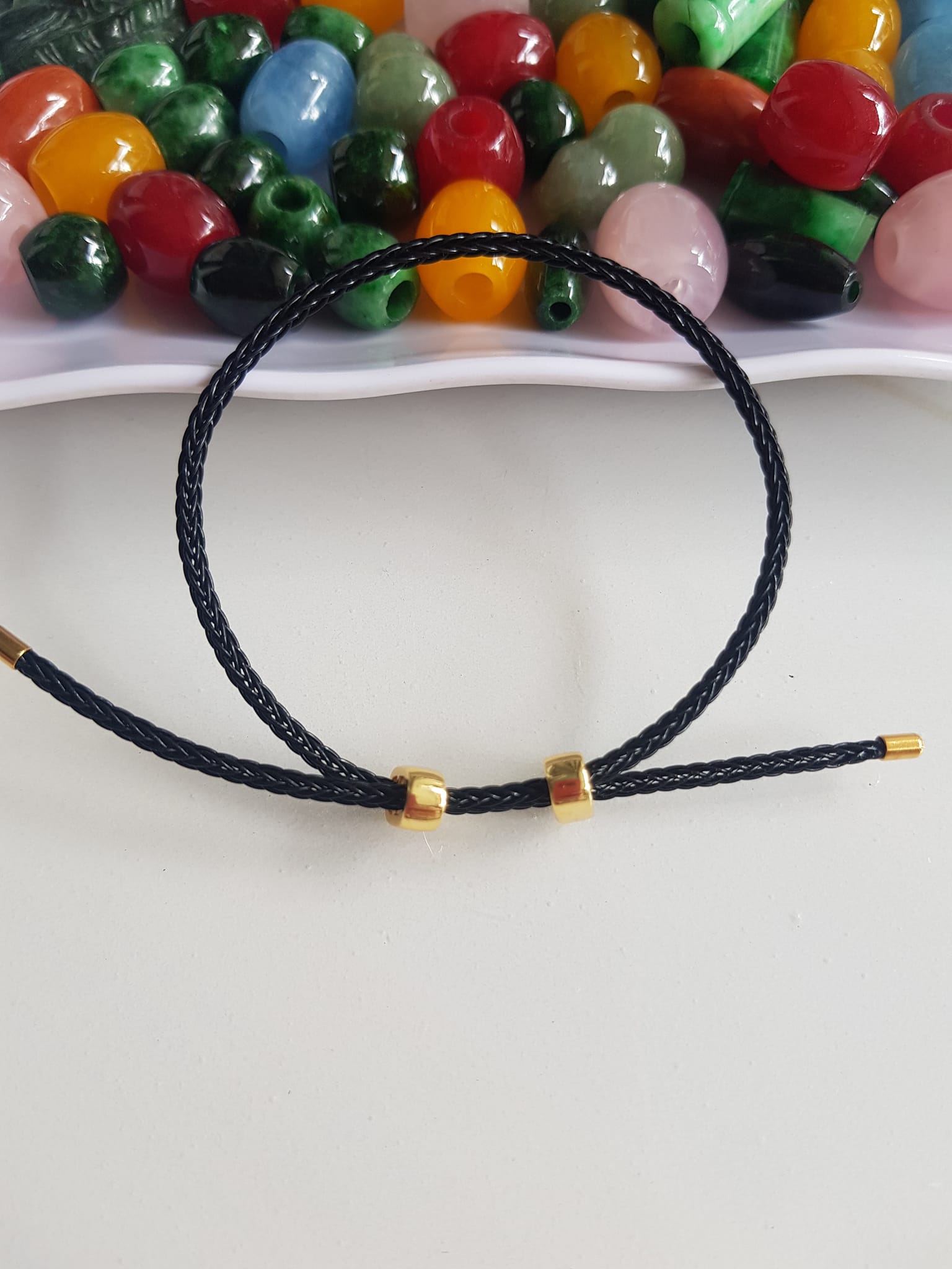 Dây thun ĐEN dẻo phối vòng tay hạt lu thống Size dây ĐEN 2mm Nữ đã có hạt lu thống thì đây chính là sợi dây thun phối với hạt lu thống đeo xinh ạ