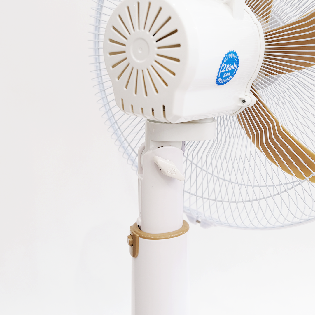 Quạt Sạc Tích Điện 16 Inch Honjianda HJD-FL416H Tích Hợp Đèn LED Và Cổng Sạc USB - Màu Ngẫu Nhiên - Hàng Chính Hãng