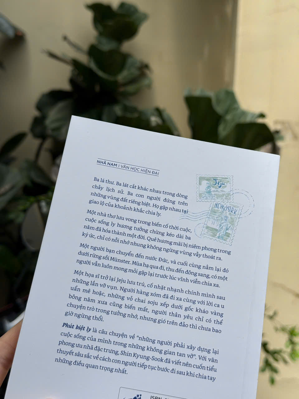 Sách - Phút biệt ly (Nhã Nam HCM)