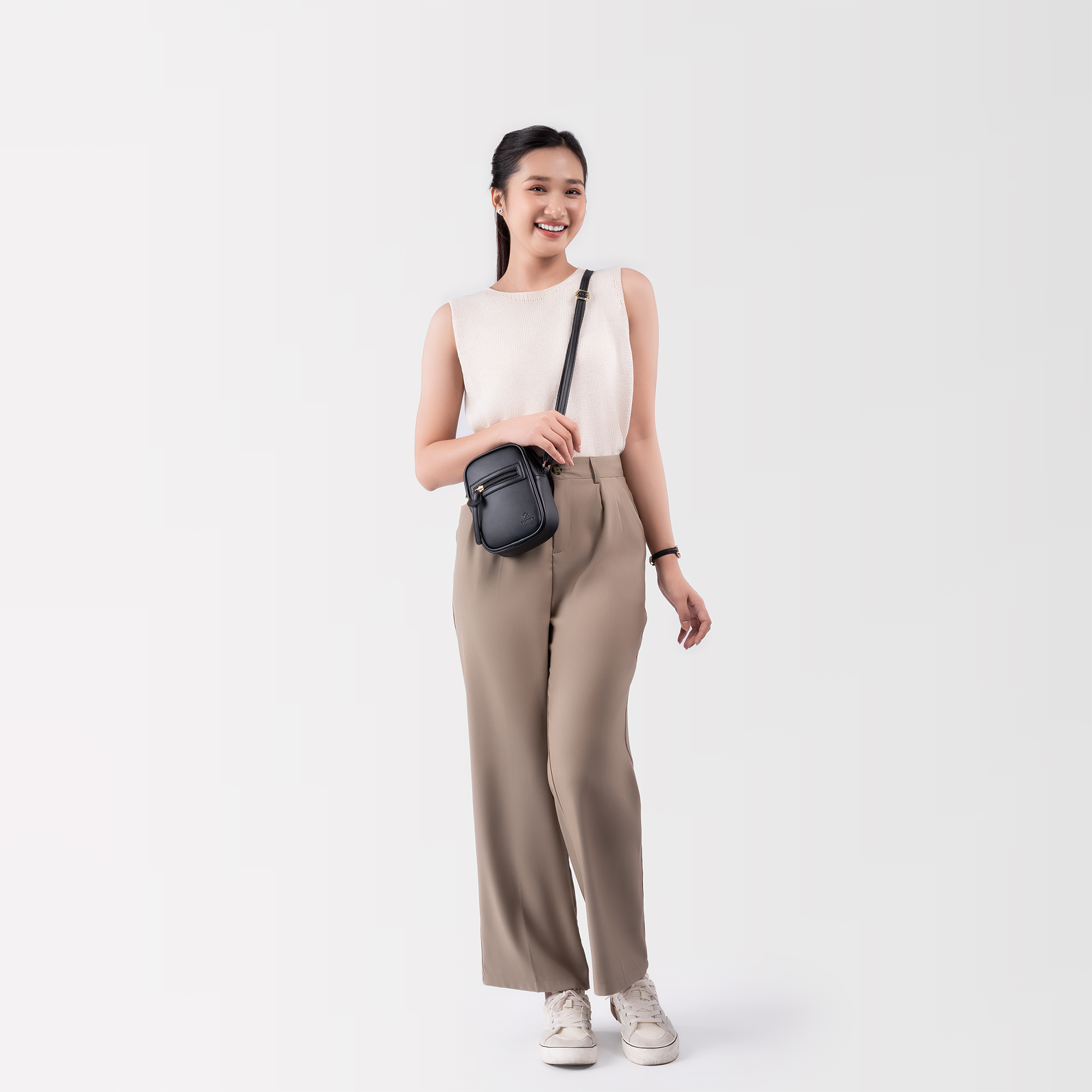 Túi đeo chéo nữ mini hoạ tiết khóa charm Yuumy Seasand YN132