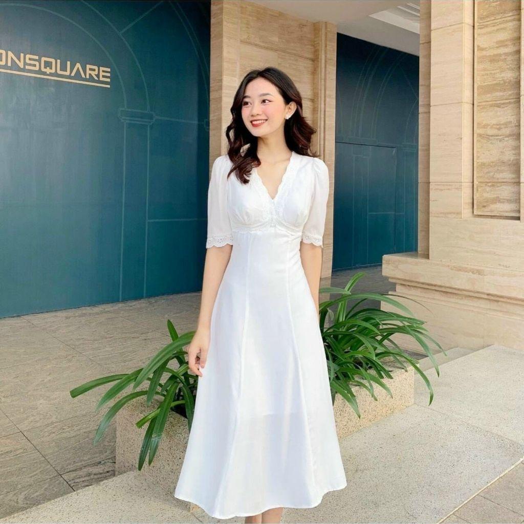 Đầm Dự Tiệc Trắng Phối Ren