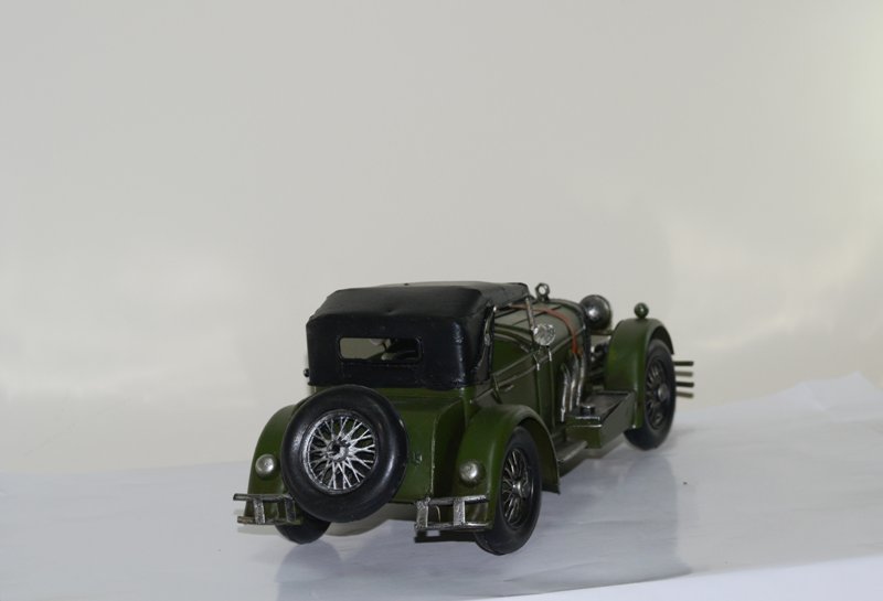 Mô hình xe hơi, xe ô tô cổ điển kim loại trưng bày/ Vintage Metal Car handmade Decoration (1904E-7777)