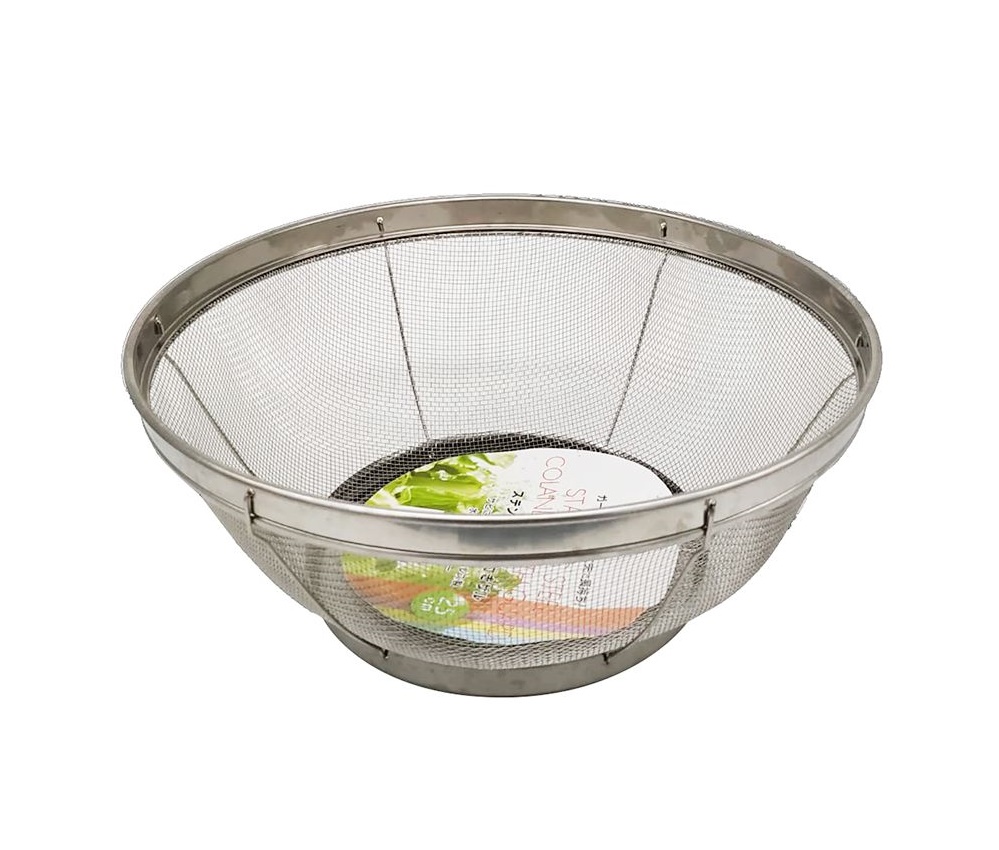 Rổ tròn đáy sâu inox Echo Metal, thiết kế các lỗ thoát nước thông thoáng, không đọng nước giúp bạn thoải mái đựng rau, củ, trái cây sau khi rửa - nội địa Nhật Bản