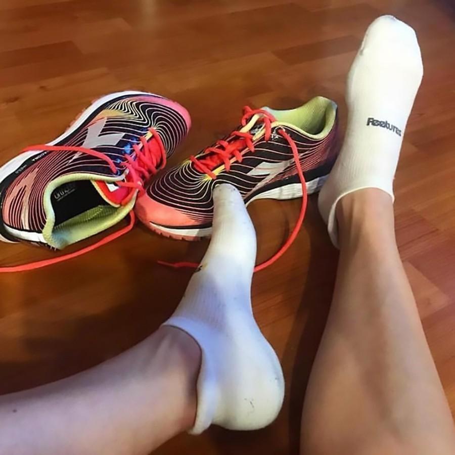 Tất vớ Feetures chạy bộ cổ ngắn thể thao nam nữ, hàng dệt kim 100% cotton xuất khẩu Mỹ, 3 size M L XL