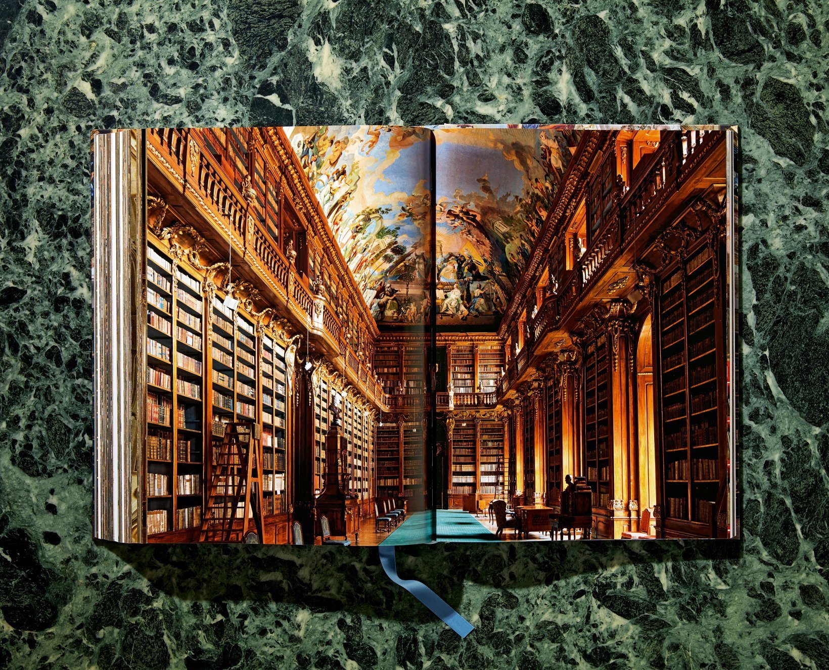 Massimo Listri. The World's Most Beautiful Libraries