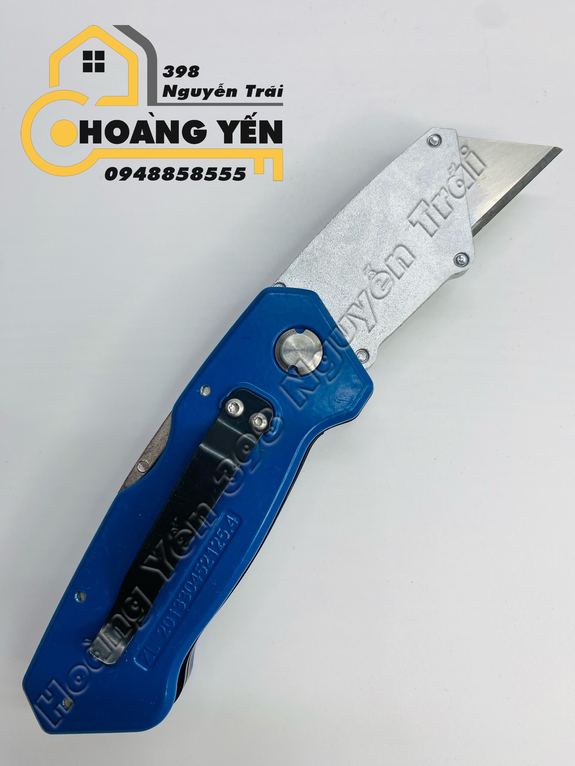 Dao rọc cáp, trổ gấp gọn đa năng C-Mart A0006 kèm 6 lưỡi siêu sắc