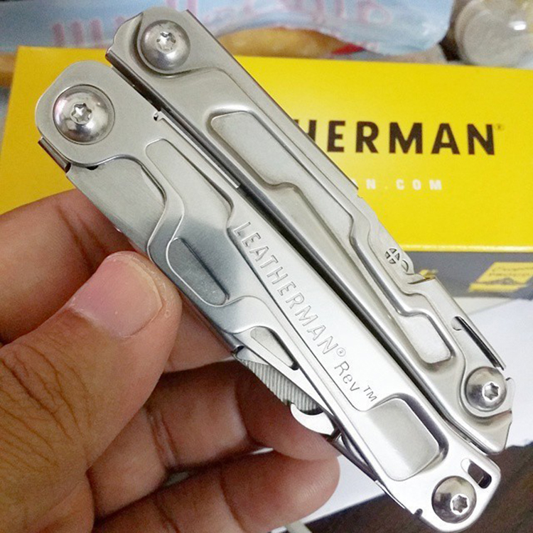 Kìm Đa Năng Rev 13 Tools Leatherman LR13T