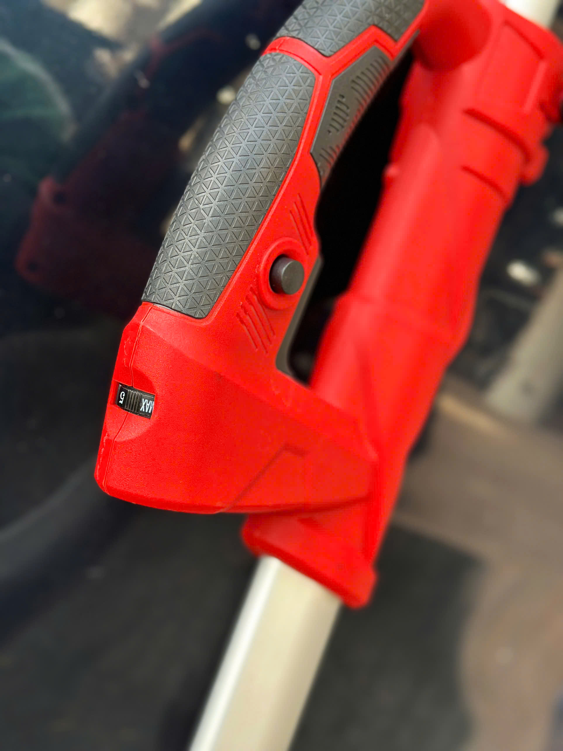 Máy chà tường dài cầm tay có hút bụi chính hãng Kynko Kyntec KT88 - 225