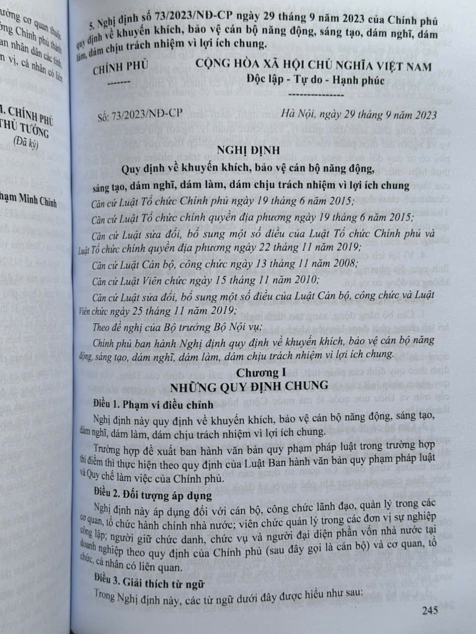 Sách Những Quy Định Pháp Luật Về Luật Cán Bộ, Công Chức Và Viên Chức – Công Tác Tuyển Dụng, Sử Dụng, Quản Lý Công Chức - V2525T