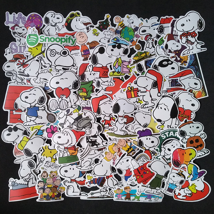 Bộ Sticker dán cao cấp chủ đề SNOOPY - Dùng dán Xe, dán mũ bảo hiểm, dán Laptop