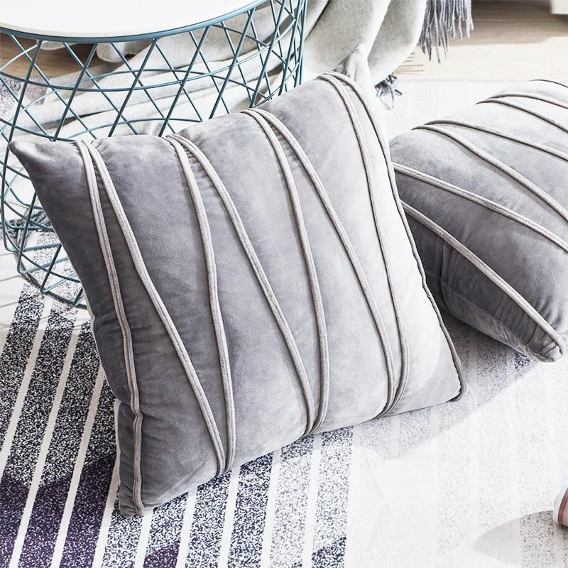 Gối Tựa Lưng Sofa Trang Trí Nhung Dập Sọc Ziczac PA9637